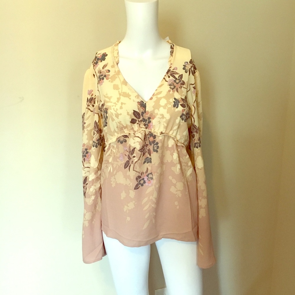 Adorable Top Blouse NWT M